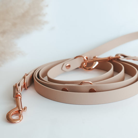 Waterproof Leash ─ Nude