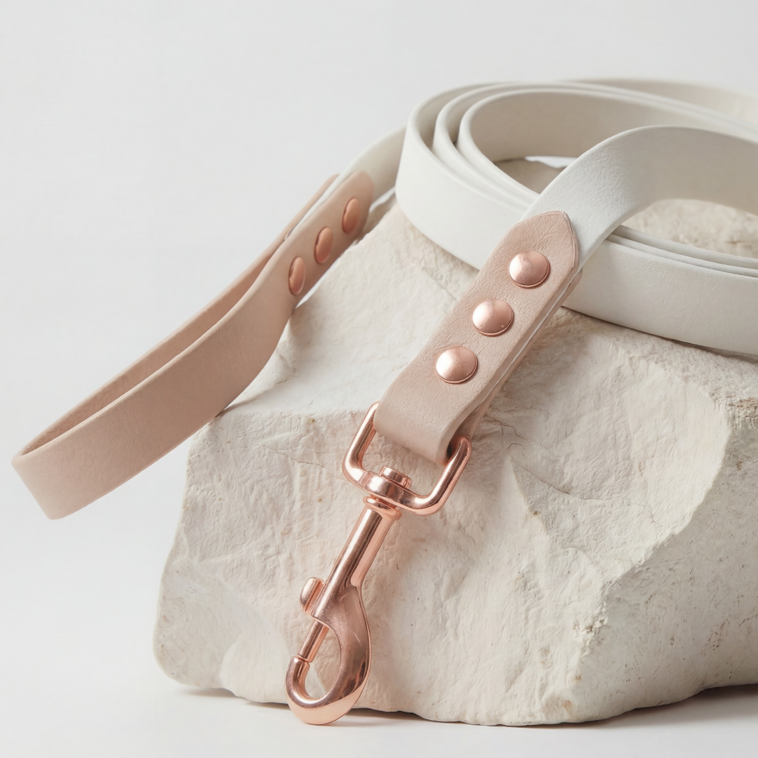 Waterproof Leash ─ Nude Swirl