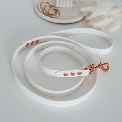  Handmade Waterproof White Pet leash. Personalizable with pet's name 